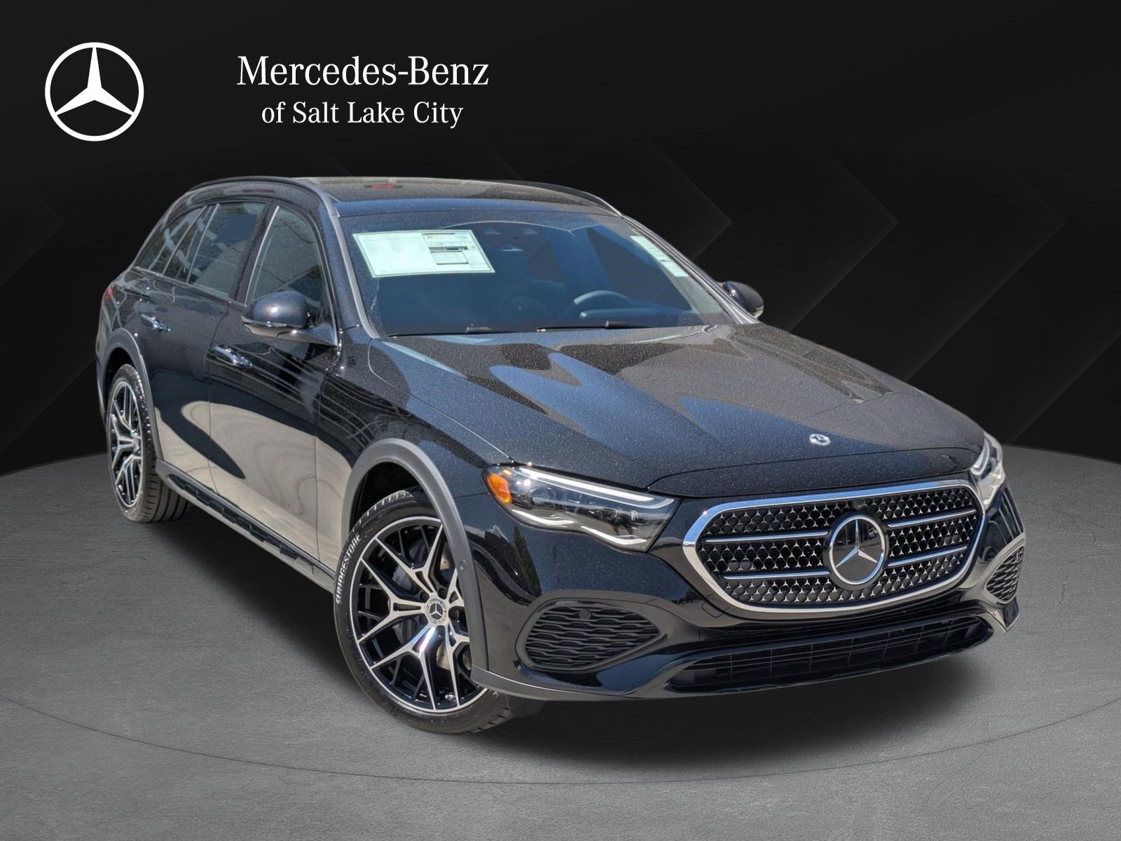2026 Mercedes-Benz E-Class E450 4MATIC All-Terrain's photo