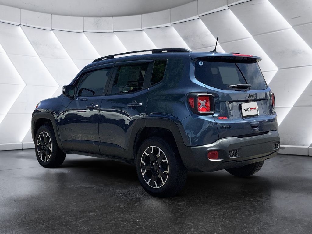 Used 2023 Blue Jeep Altitude image 6