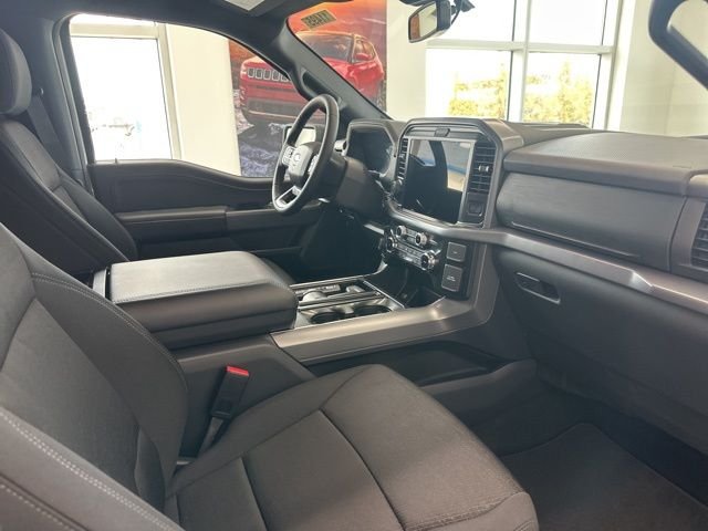 New 2026 Oxford White Ford XLT image 47