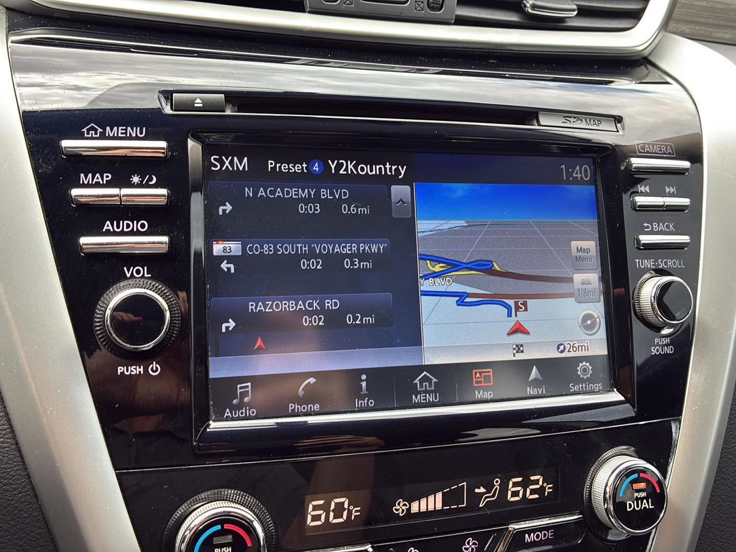 Used 2017 Pearl White Nissan SL image 36
