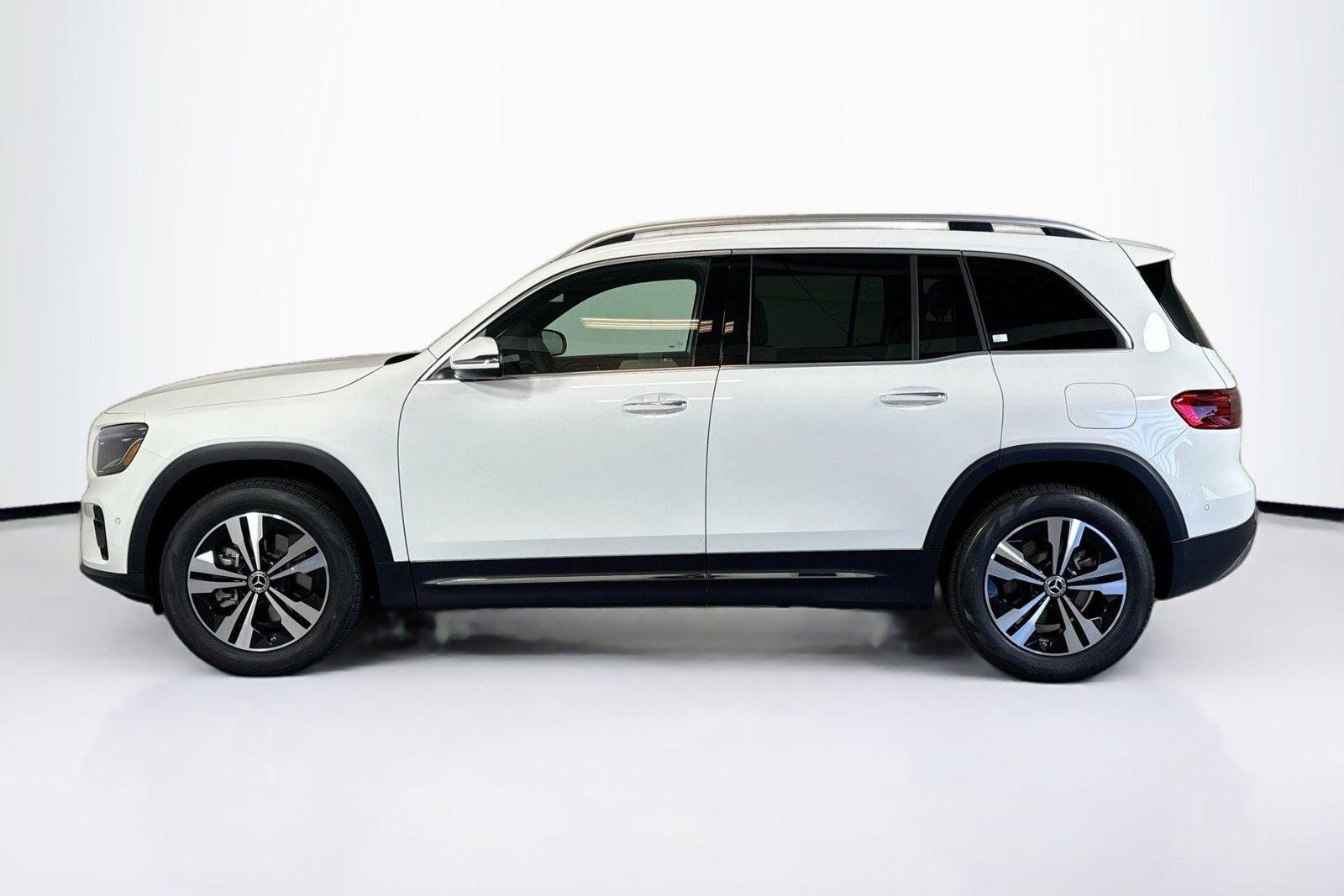 New 2026 Night Black Mercedes-Benz GLB 250 image 8