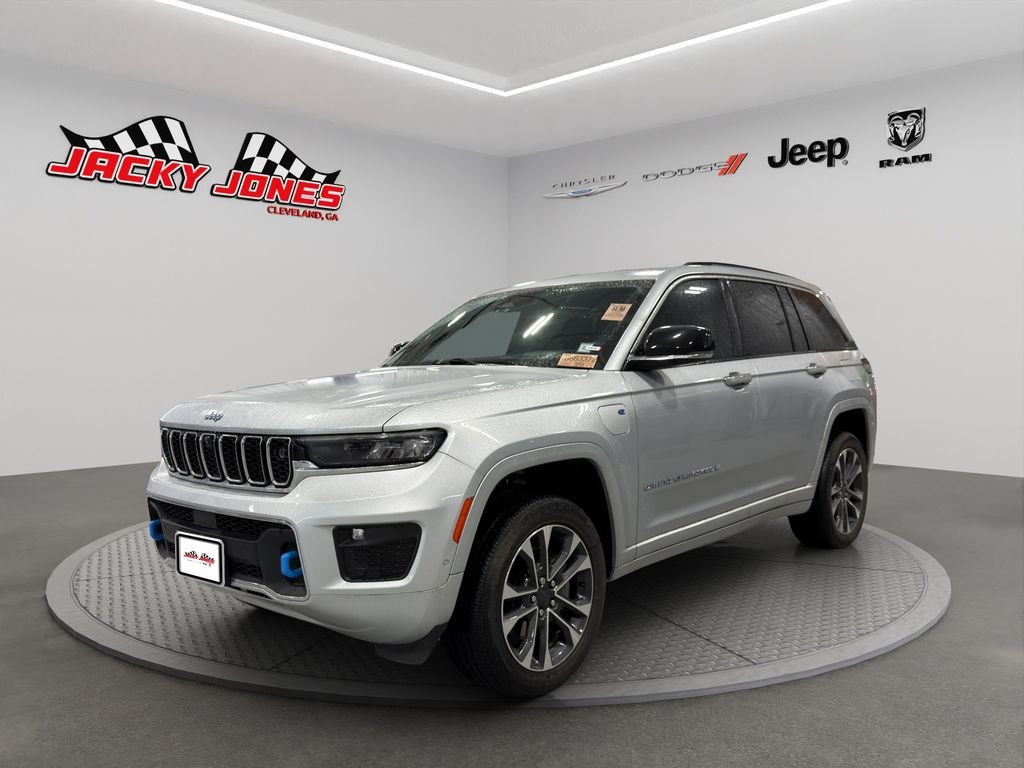 2023 Jeep Grand Cherokee Overland 4xe 4x4's photo
