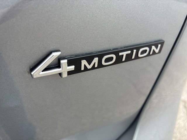 New 2026 Silver Mist Volkswagen 2.0T SE w/Technology image 3