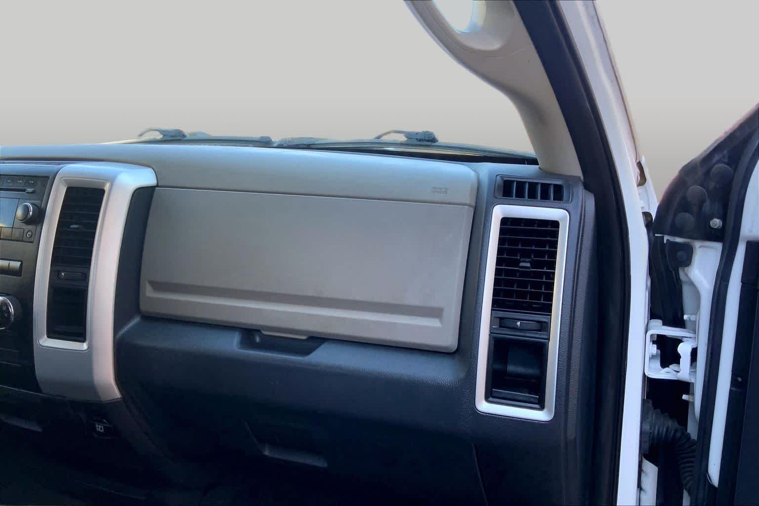 Used 2011 Bright White Ram SLT image 18