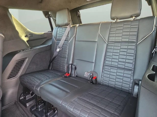 Used 2022 Black Cadillac Sport Platinum image 40