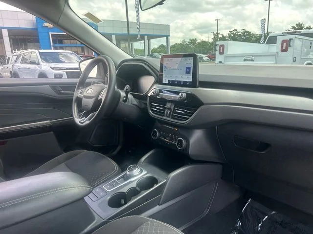 Used 2024 White Ford Active image 33