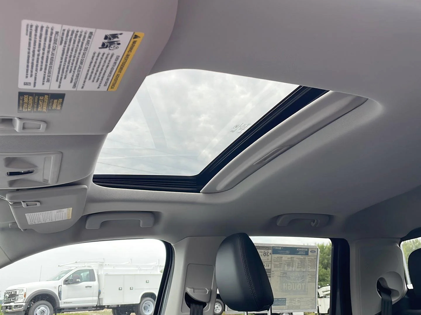 New 2026 Carbonized Gray Metallic Ford LARIAT image 24