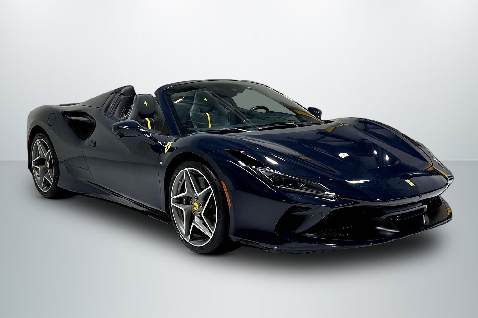 2023 Ferrari F8