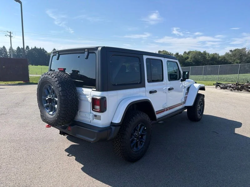 New 2026 Bright White Clearcoat Jeep  image 3