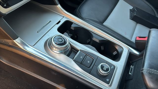 Used 2022 Agate Black Metallic Ford XLT image 20
