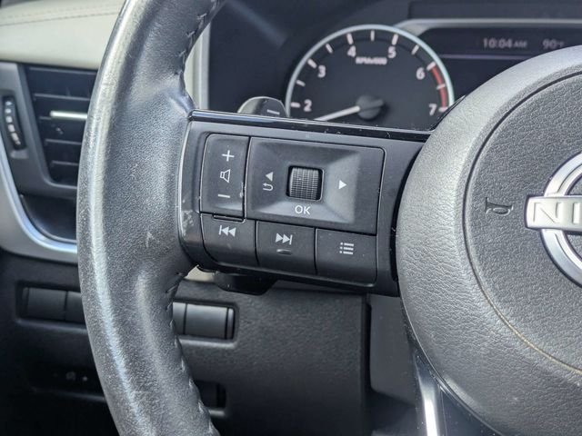 Used 2023 White Nissan SV image 26