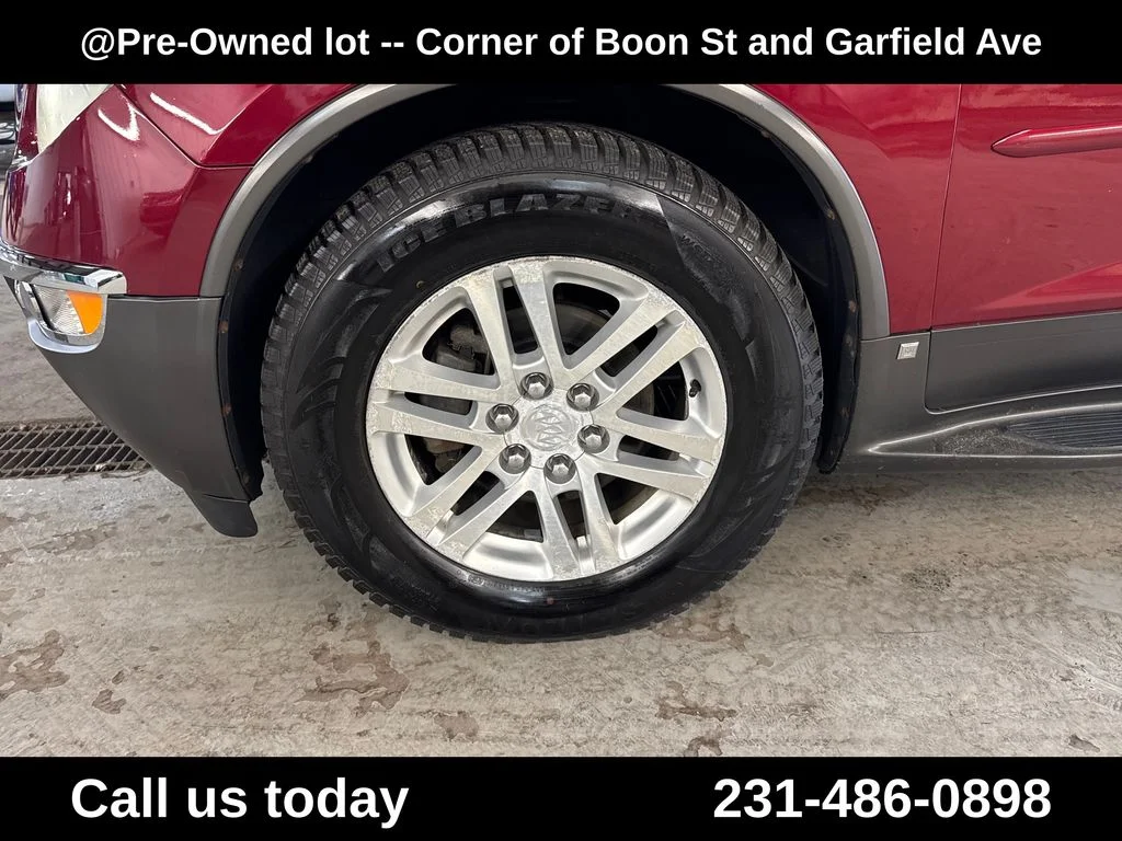 Used 2008 Red Buick CX image 11