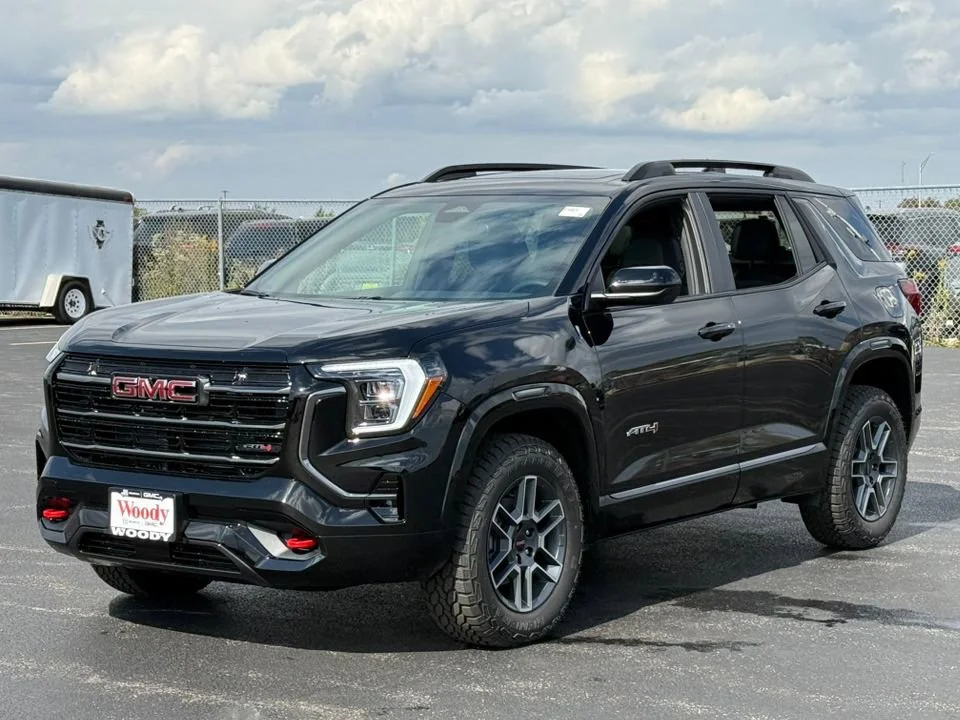 2026 GMC Terrain AT4 - Photo 6