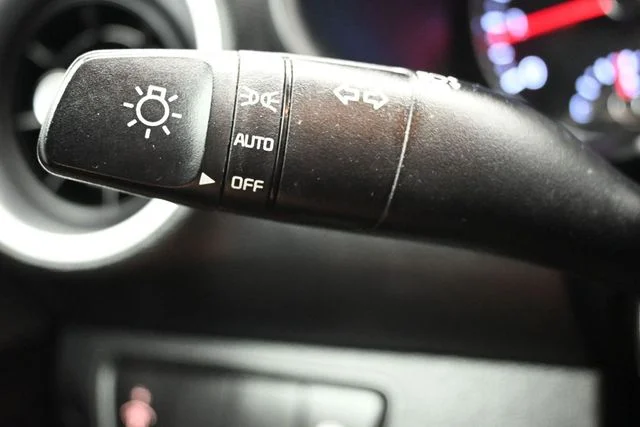 Used 2023 Red Kia LXS image 23