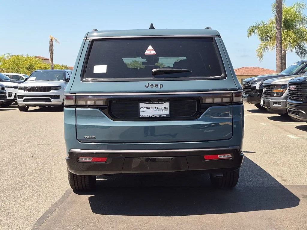New 2026 Steel Blue Exterior Paint Jeep Limited Altitude image 6