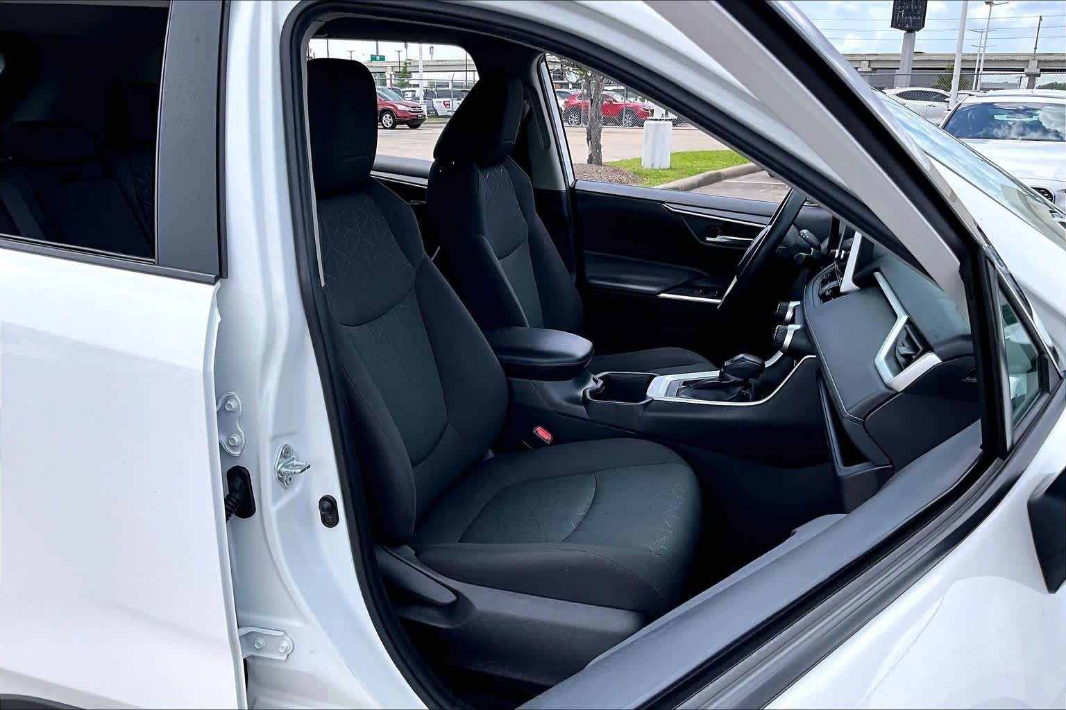 Used 2024 Ice Cap Toyota XLE image 8
