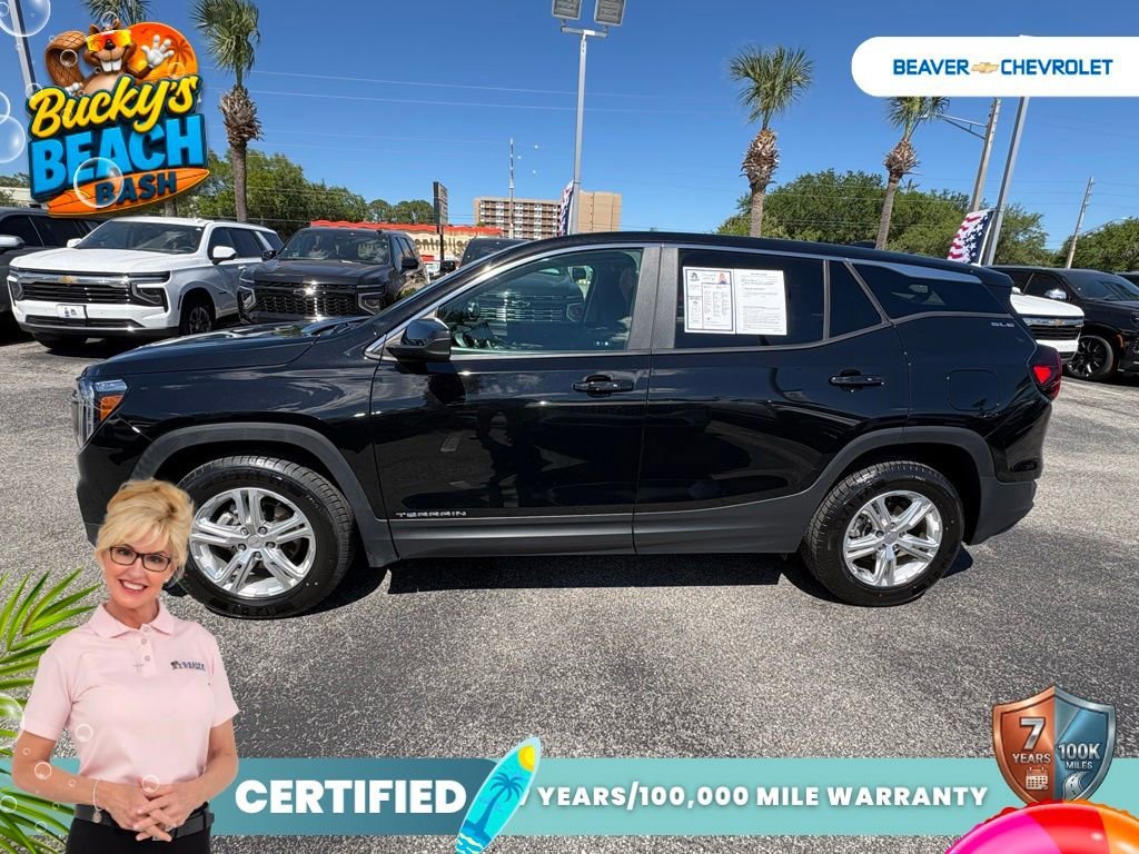 Used 2024 Ebony Twilight Metallic GMC SLE image 4