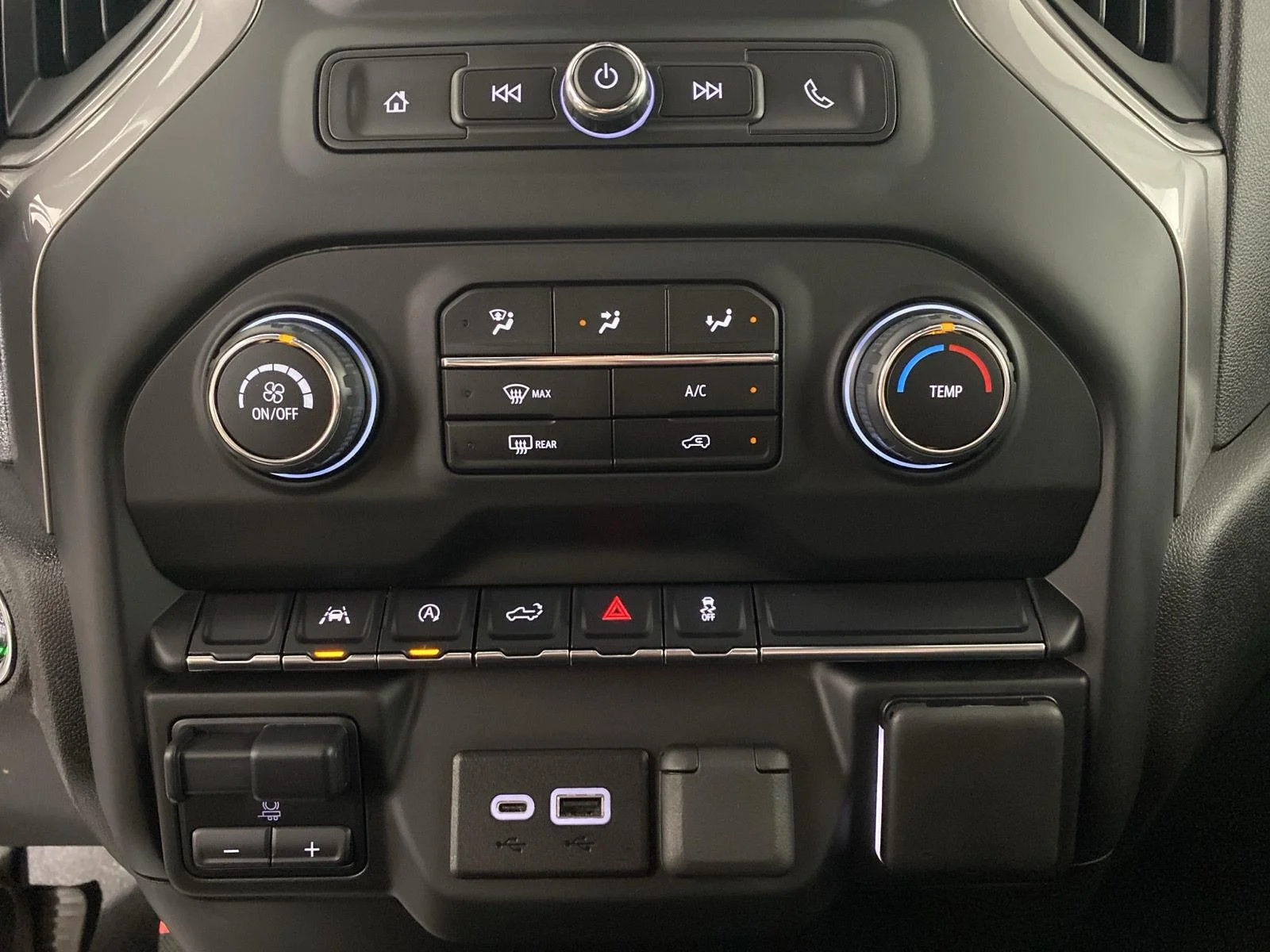 Used 2024 Black Chevrolet Custom image 21
