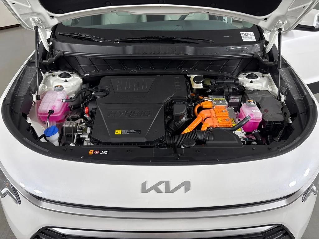 New 2026 Snow White Pearl Kia EX image 40