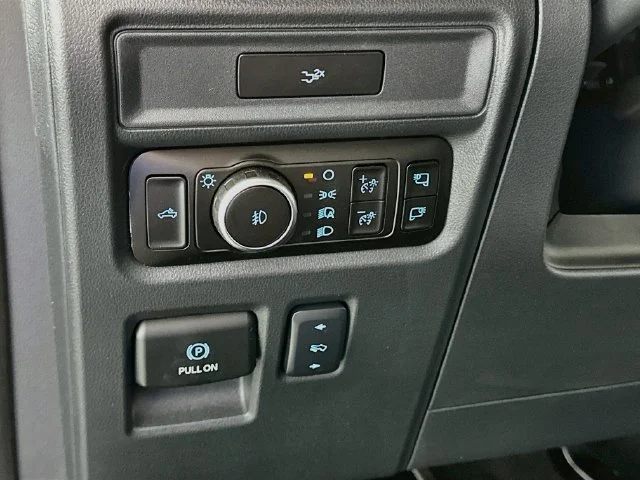 New 2026 Gray Ford Tremor image 23