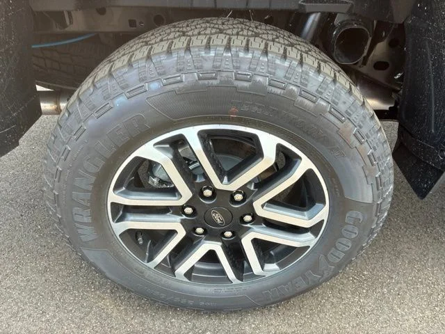 New 2026 Marsh Gray Ford Lariat® image 13