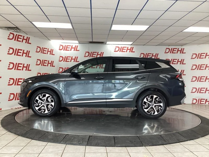 Used 2024 Gray Kia EX image 4