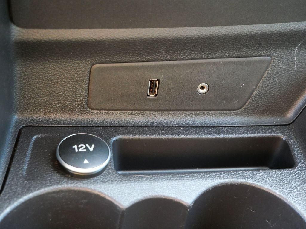 Used 2015 White Ford Base image 26
