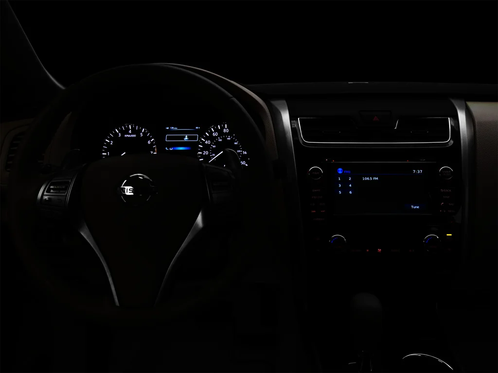 Used 2013 Blue Nissan 2.5 S image 43
