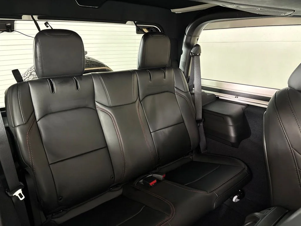 New 2027 White Jeep Rubicon X image 19