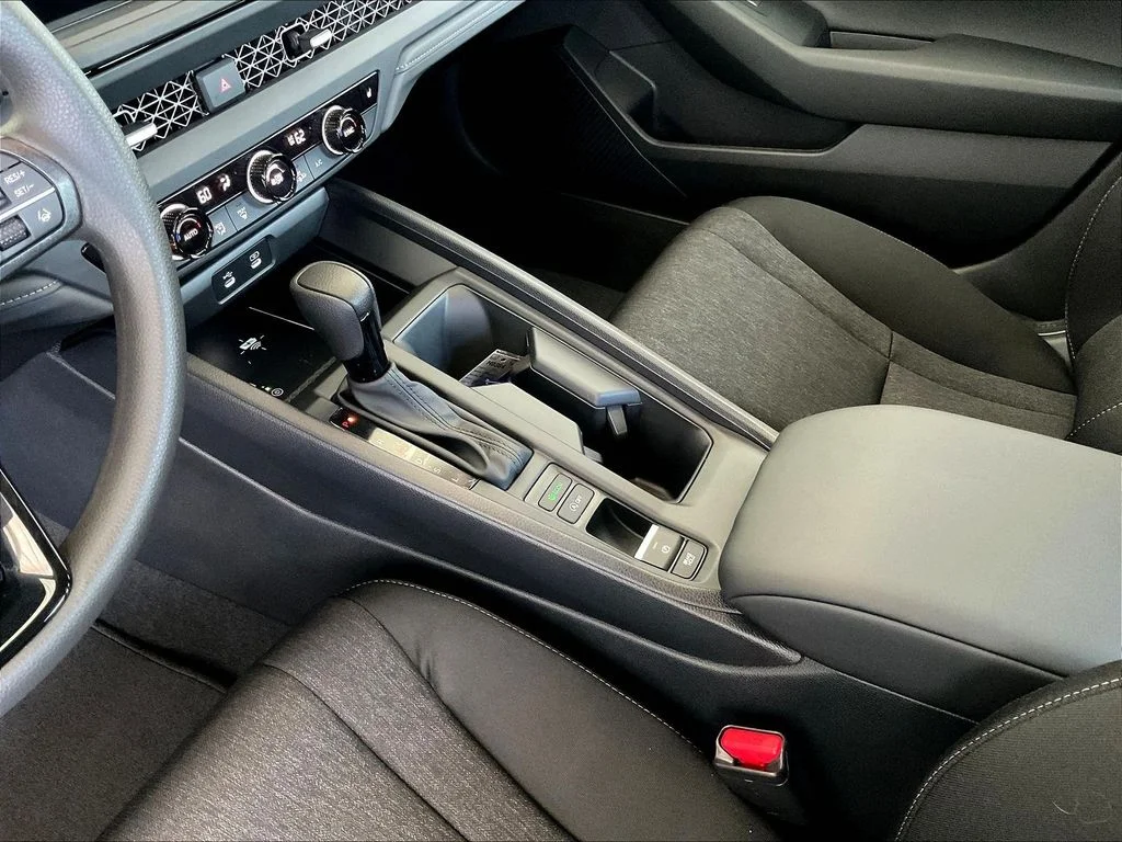 New 2026 Urban Gray Pearl Honda SE image 20