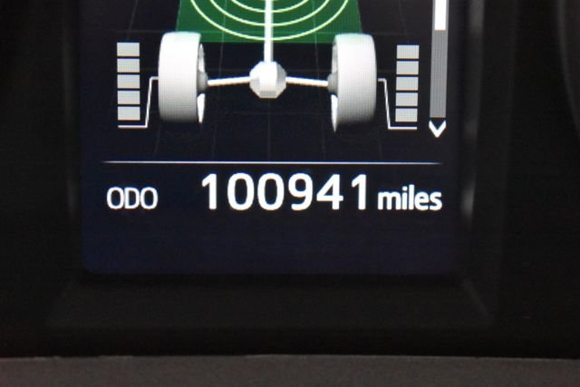 Used 2018 Gray Toyota LE image 19