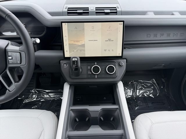New 2026 Borasco Grey Land Rover X-Dynamic SE image 15