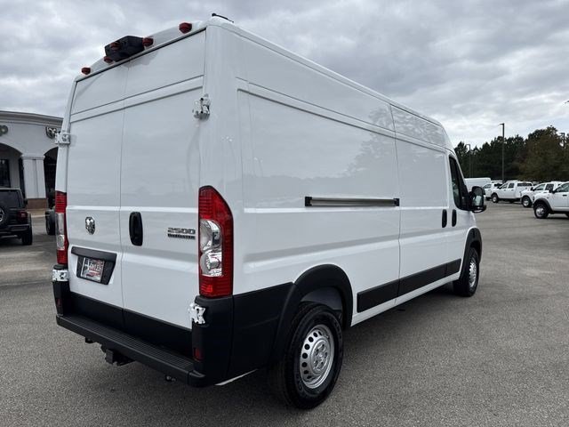 New 2026 Bright White Clear-Coat Exterior Paint RAM High Roof image 7