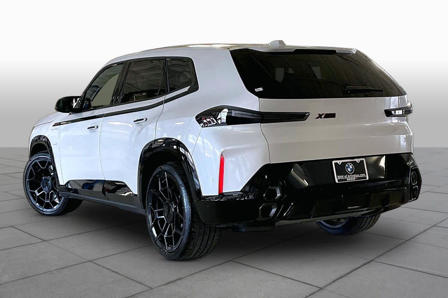 New 2026 Mineral White Metallic BMW Label image 12