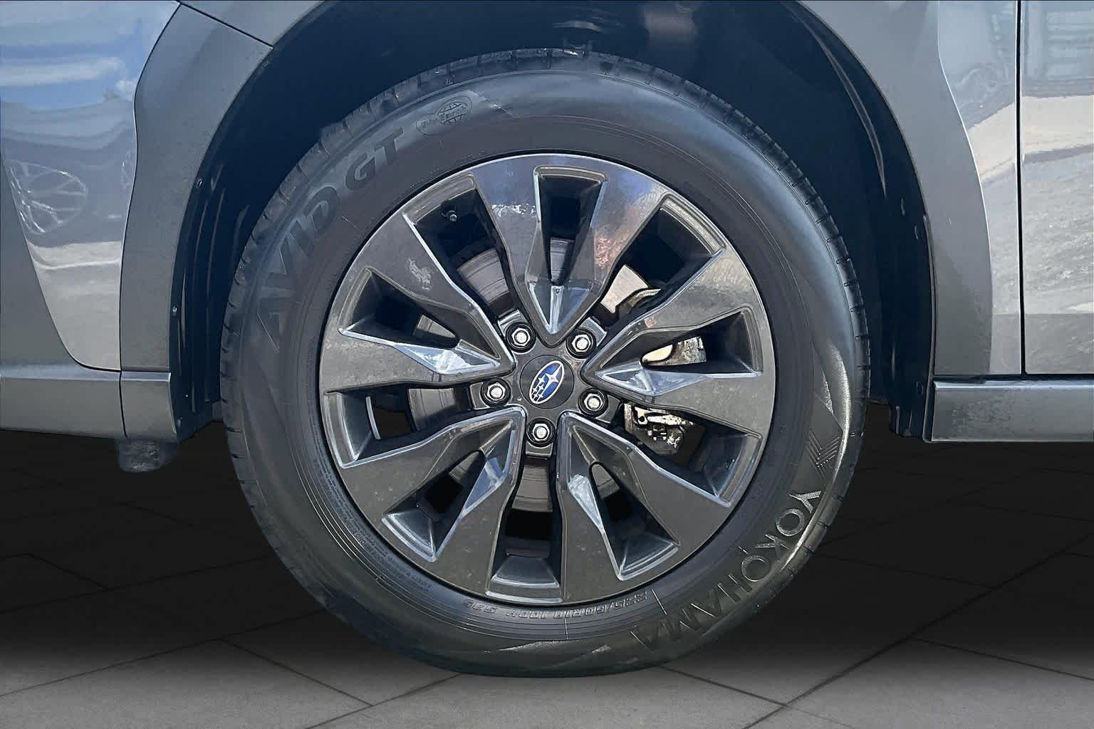 Used 2025 Magnetite Gray Metallic Subaru Onyx Edition XT image 10