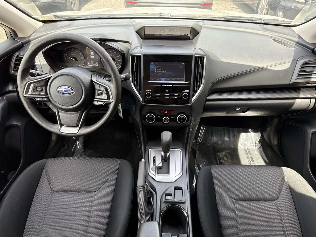 Used 2023 White Subaru Base image 19