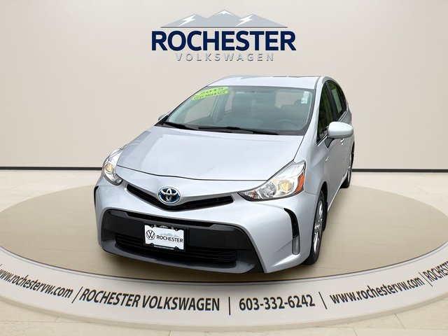 2015 Toyota Prius v Three