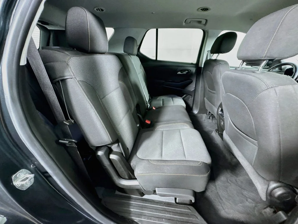 Used 2020 Gray Chevrolet LT image 35