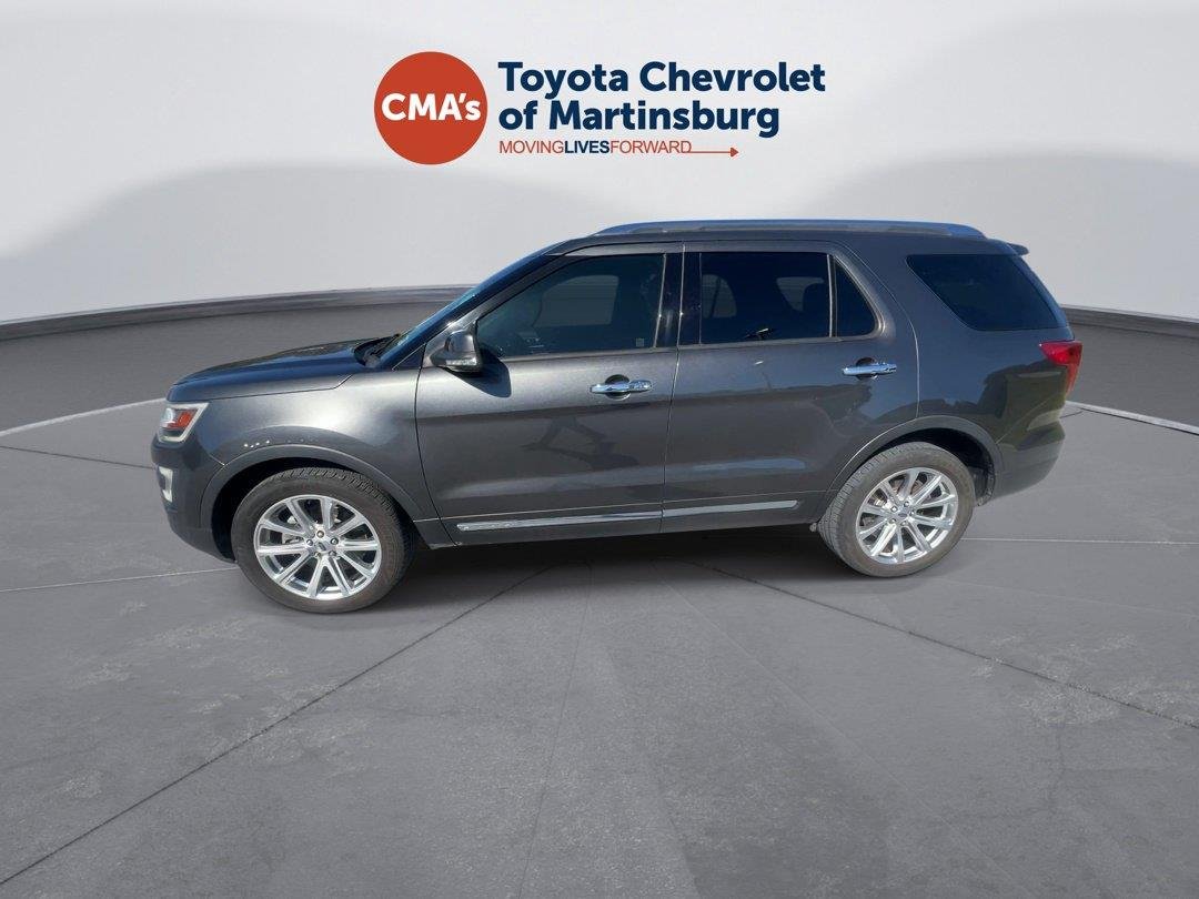Used 2017 Ford Explorer Limited with VIN 1FM5K8F8XHGE27602 for sale in Martinsburg, WV