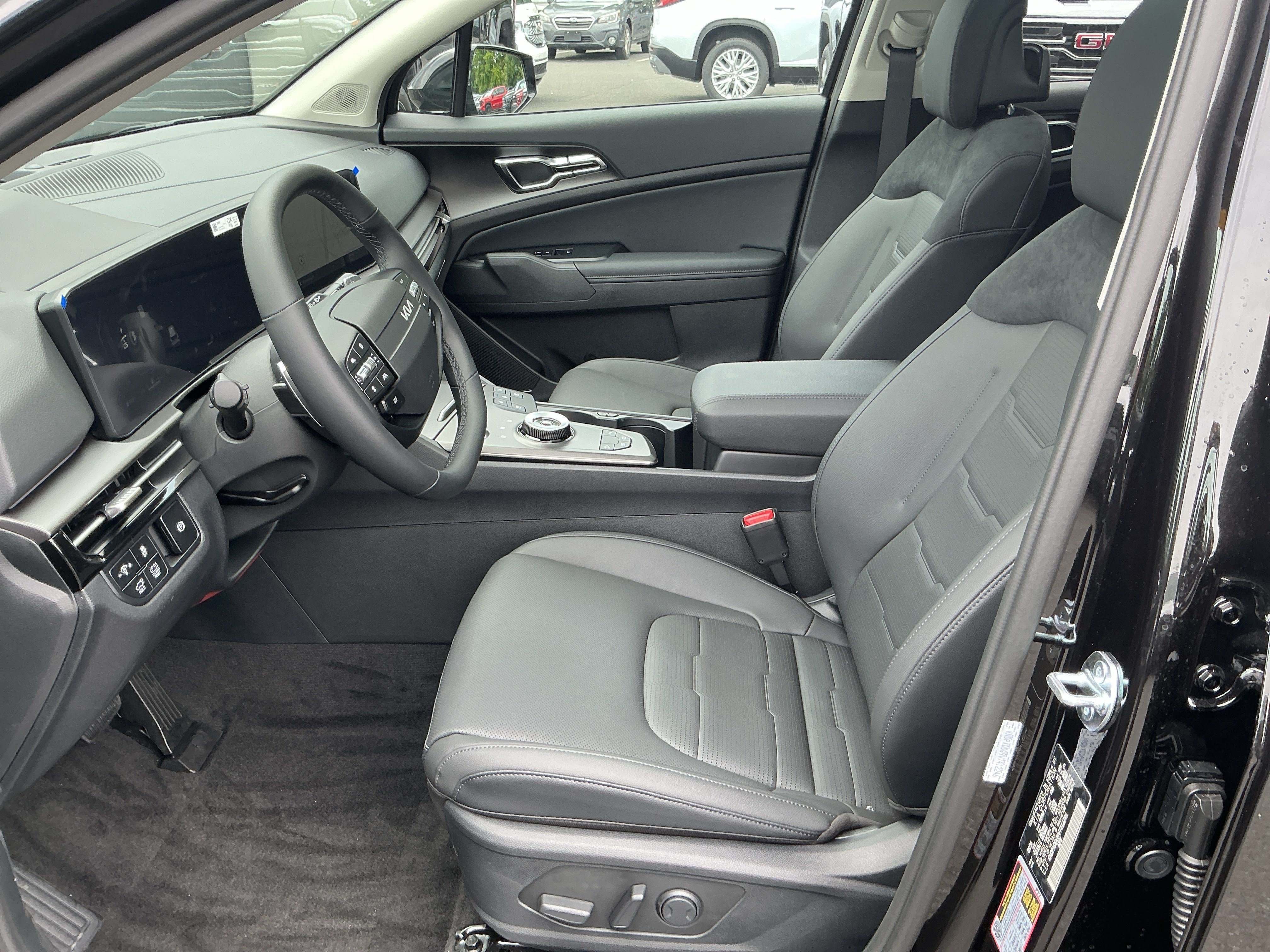 New 2027 Fusion Black Kia SX Prestige image 15