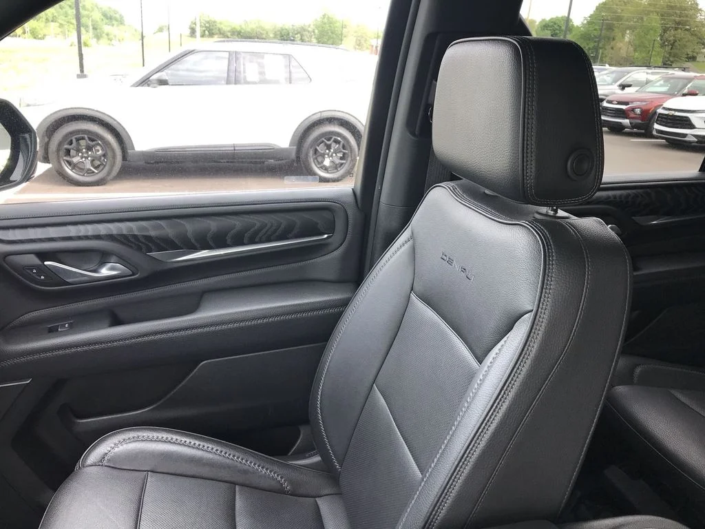 Used 2023 Blue GMC Denali image 24