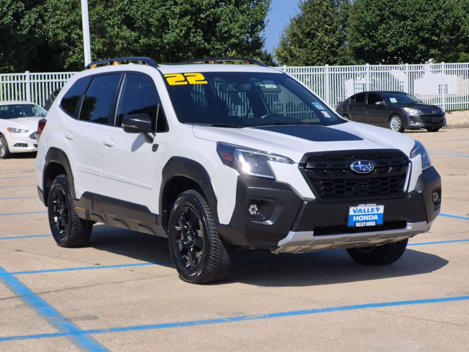 Used 2022 Crystal White Pearl Subaru Wilderness image 4