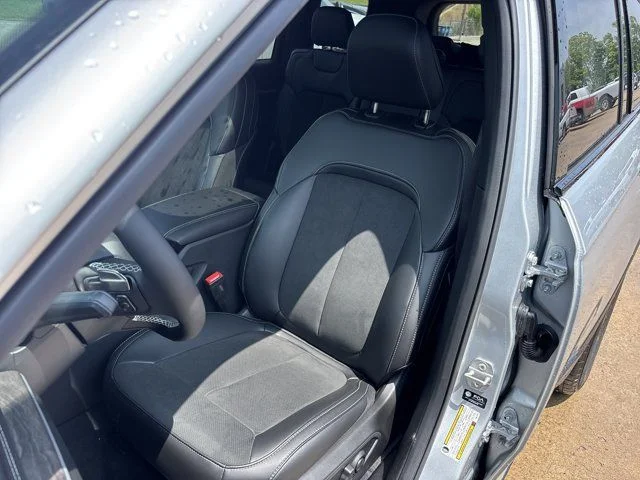New 2026 Silver Jeep Altitude image 19