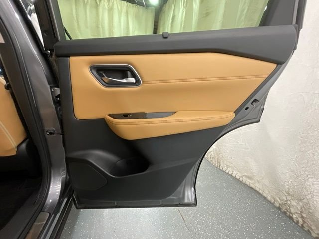 Used 2023 Gray Nissan Platinum image 24