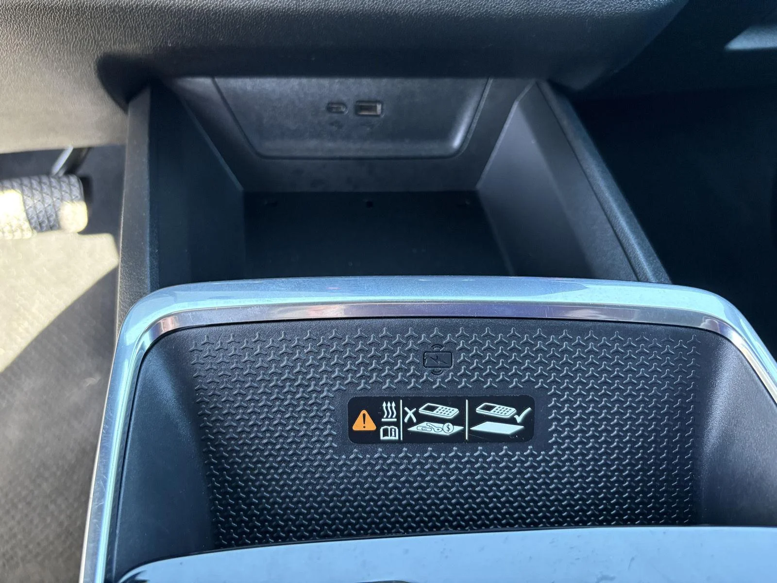 Used 2025 Sterling Gray Metallic Chevrolet AWD LT image 35
