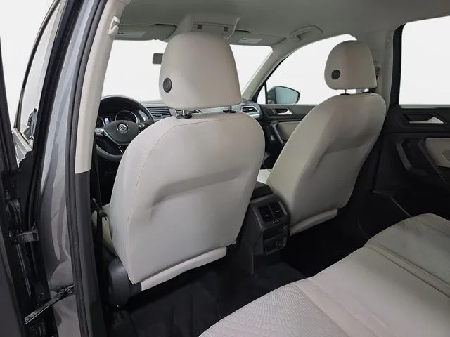 Used 2019 Platinum Gray Metallic Volkswagen 2.0T S image 12