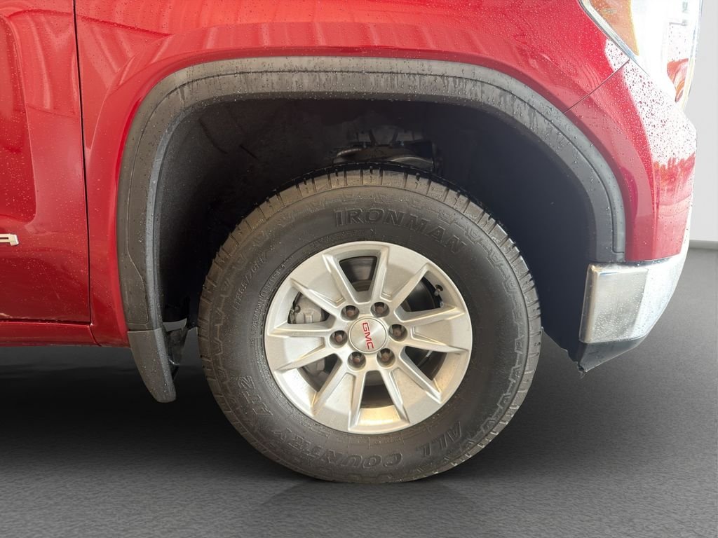 Used 2021 Red GMC SLE image 28