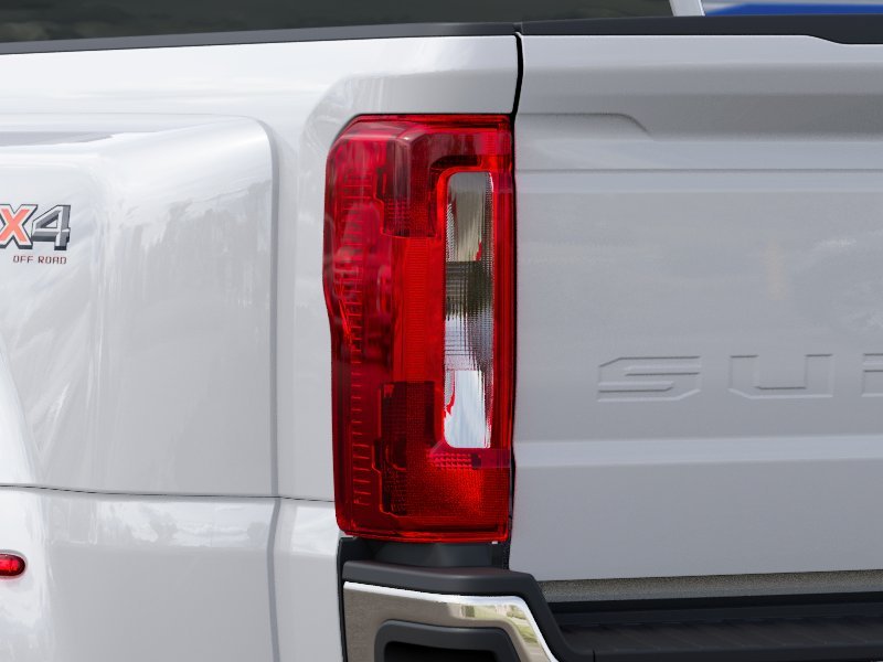 New 2027 Oxford White Ford XL image 21