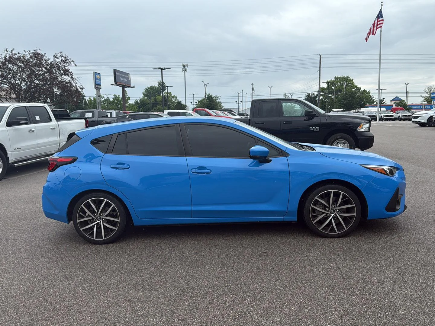 Used 2024 Oasis Blue Pearl Subaru Sport image 2