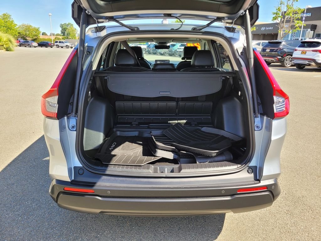 Used 2024 Silver Honda EX-L image 10